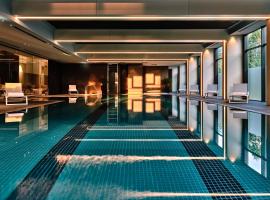 Crowne Plaza Sofia by IHG, hotel in Sofia