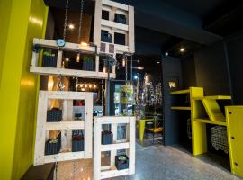 Just Walk Backpacker Hostel, hotel in Hualien City