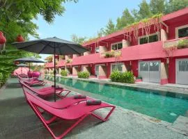 PinkCoco Gili Trawangan - Constant Surprises - for Cool Adults Only