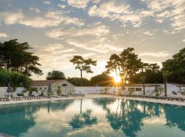 Hôtel Les Grenettes, Hotel in Sainte-Marie-de-Ré