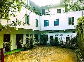 Ninety Nine Grand Hotel