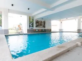 RedDoorz Plus at Alpina Heights Paranaque