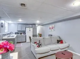 Shawnee Vacation Rental about 11 Mi to Kansas City!