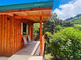 El Toucanet Lodge & Restaurante, hotel v destinaci Copey