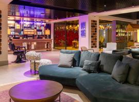 The NINE Lifestyle Experience, ξενοδοχείο σε Λα Μάρσα
