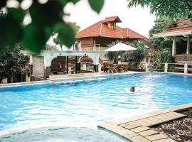 Amed Cafe & Hotel Kebun Wayan, hotel v destinaci Amed