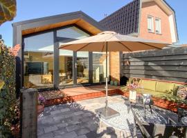 Stunning House In Spakenburg, hotel v destinaci Spakenburg