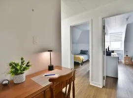 Chambre 301 de l'hôtel Victoria confortable et moderne