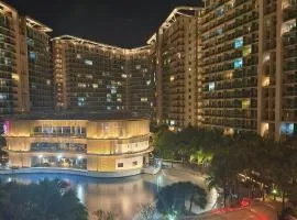 Affordable Azure Staycation