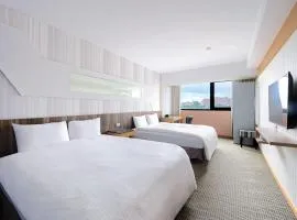 Sunny Hotel