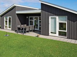 Holiday Home Flovt Havevej Vi, hotel in Flovt