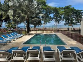 Macaw Paradise, hotel in Jacó