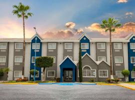 Microtel Inn & Suites by Wyndham Culiacán、クリアカンのホテル