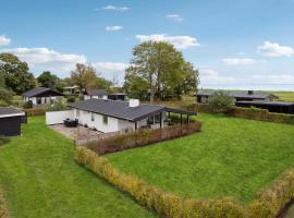 Holiday Home Pilevænget Rudkøbing X、Spodsbjergのホテル