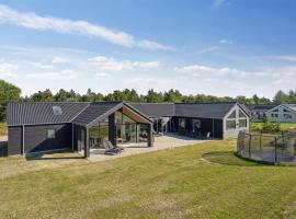 Gorgeous Home In Nørre Nebel With Sauna, hotel in Nørre Nebel