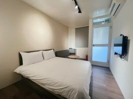 逢甲 忘時輕旅, ξενοδοχείο σε Taichung