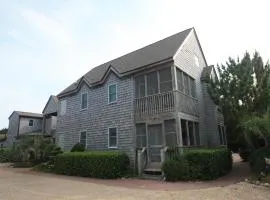 Courtyard Villas On Silver Lake