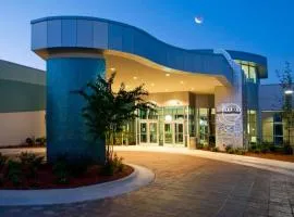 Oasis Hotel and Conv Center, an Ascend Collection Hotel