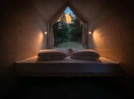 Camping Sass Dlacia, hotel in San Cassiano