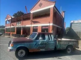 Kaneira Hotel