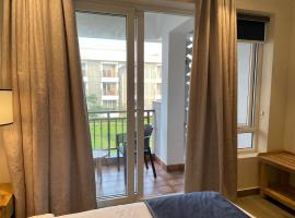 Rohm Staycations, ξενοδοχείο σε Gopālpur