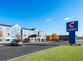 Comfort Inn & Suites Mason City - Clear Lake