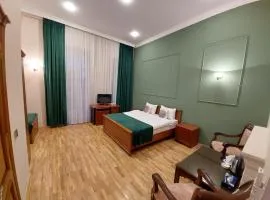 Swan Boutique Hotel