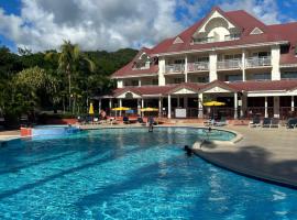 Kaz Caraïbes, piscine & plage, hotel v destinaci Sainte-Luce
