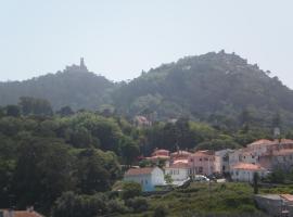 होटल की एक तस्वीर: Sintra Premium Apartment