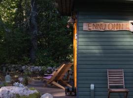 Ennu’s hut, hotel in Loksa