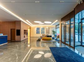 Holiday Inn Express Luoyang Longmen by IHG, ξενοδοχείο σε Luoyang