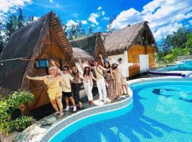 BALI OF LIWA LAGOON BAR & BEACH RESORT,位于San Felipe的酒店