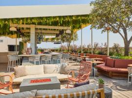 Halcyon - A Hotel in Cherry Creek, hotel em Denver