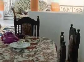 Precious Bungalow House, hotel v destinaci Lamu