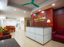 Hanoi Shining House