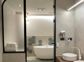 Green Inn Kaohsiung, hotel in Kaohsiung