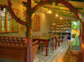 Holy Village Homestay、Neriyamangalamのホテル