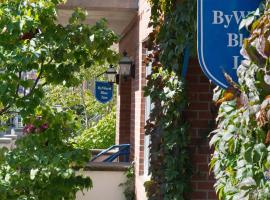 Foto di Hotel: ByWard Blue Inn