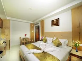 Hotel Mahi's Gateway