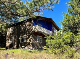Encantadora Cabaña del Lago - Parque La Pirámide, ξενοδοχείο σε La Florida