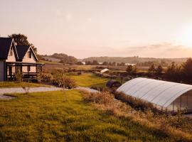 Domki na Kaszubach - Chabry i Rumianki - Roztoka, Przywidz - Basen Sauna Jacuzzi KASZUBY, hotell sihtkohas Roztoka