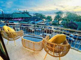The Grand Koh Chang Hotel, hótel í Ko Chang