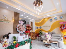 Sunshine Homestay Bạc Liêu, ξενοδοχείο σε Bạc Liêu