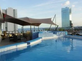 Hotel Bahía Suites