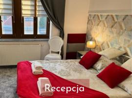 AmaMolto Train Station, hotel in Opole