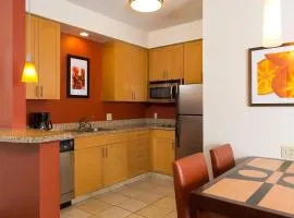 堪萨斯城机场原住客栈