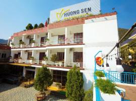 Hương Sen Hotel MC - by BAY LUXURY, hotel in Mộc Châu