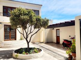 The Tides, ξενοδοχείο σε Simonʼs Town