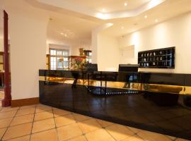 海德堡霍夫酒店,位于海德堡的酒店