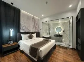 LION 11 Can Tho Hotel